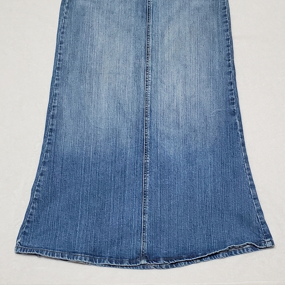 Vintage 90s LEI Ashley Low Rise Paneled Mid Wash Stretchy Denim Maxi Skirt 4 - Picture 6 of 12